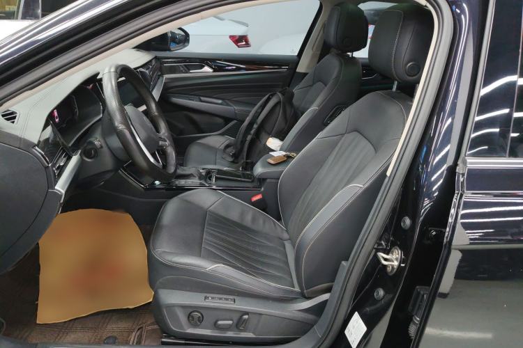 Used Volkswagen Passat 2022 330TSI Starry Luxury Edition