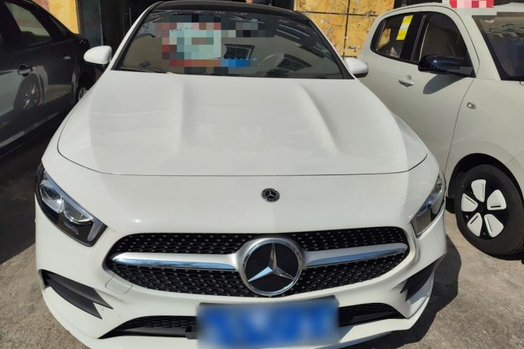Used Mercedes-Benz A-Class 2022 Restyled A 200 L Sport Sedan Fashion Version

