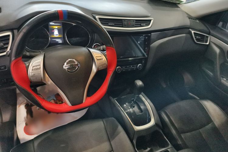 Used Nissan X-Trail 2015 2.0L CVT Comfort MAX Edition 2WD