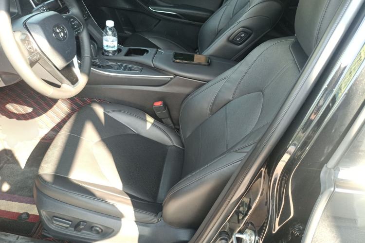 Used Toyota Avalon 2021 2.5L Luxury Edition
