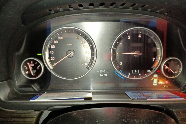 Used BMW 5 Series 2014 525Li Luxury Design Package
