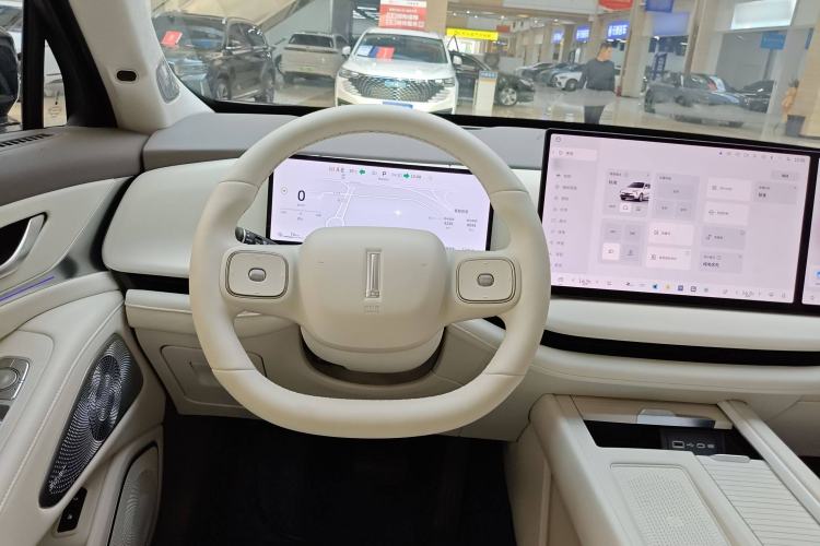 Used Wey Lanshan 2025 Four-Wheel Drive Max
