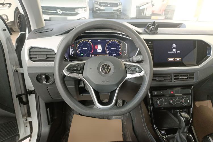 Used Volkswagen Tacqua 2023 200TSI DSG Joy-Connect Edition