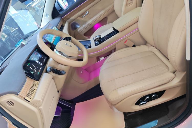 Used Hima AITO M7 2024 1.5T Intelligent Drive 4x4 Max Edition 6 Seats
