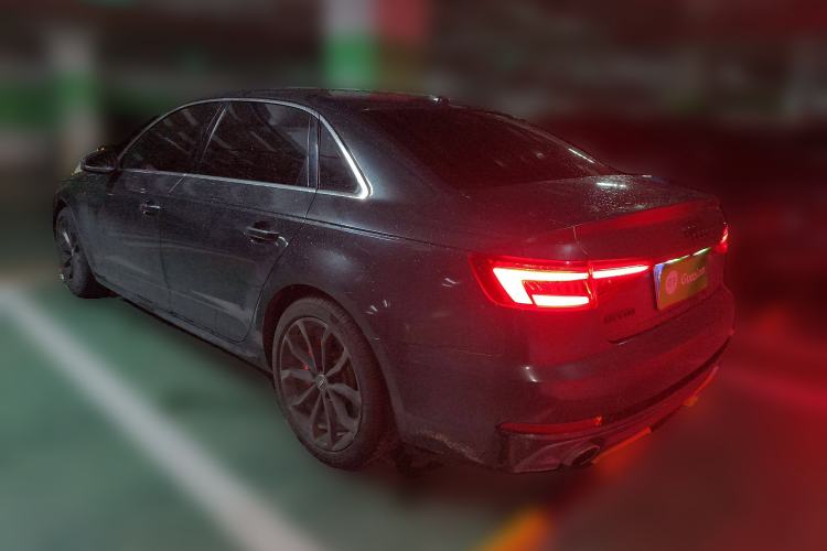 Used Audi A4L 2018 30th Anniversary Edition 40 TFSI Fashion Model
