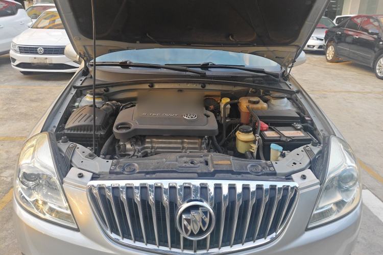 Used Buick Excelle 2013 1.5L Automatic Classic Model
