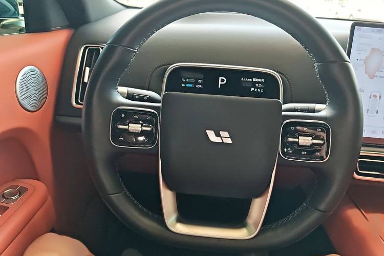 Used Li Auto L9 2022 Max model
