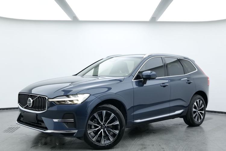 Used Volvo XC60 2023 B5 4x4 Smart Luxury Edition