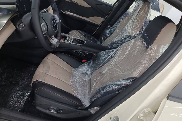 Used BYD Dolphin 2025 420km Free Edition
