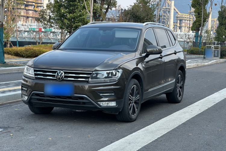 Used Volkswagen Tiguan L 2021 280TSI Automatic Two-Wheel Drive Smart Edition

