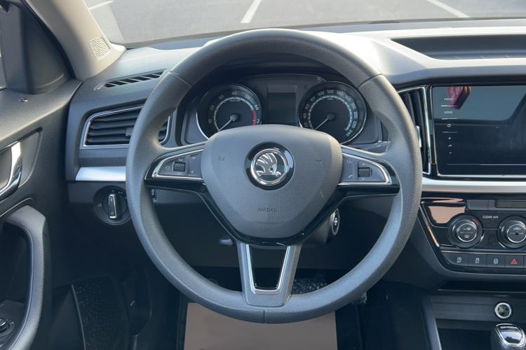 Used Skoda Kamiq 2020 1.5L Automatic Comfort Edition
