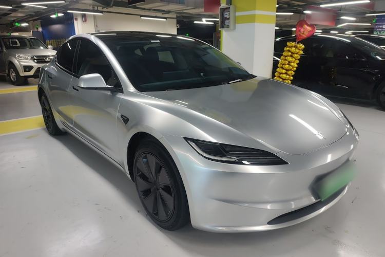 Used Tesla Model 3 2023 Rear-Wheel-Drive Version
