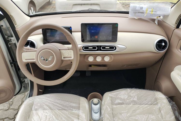 Used Wuling Hongguang MINIEV 2025 Four-Door Version Zhenxiang+ Edition
