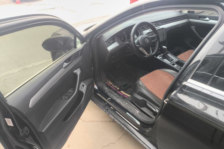 Used Volkswagen Magotan 2020 280TSI DSG Comfort Edition
