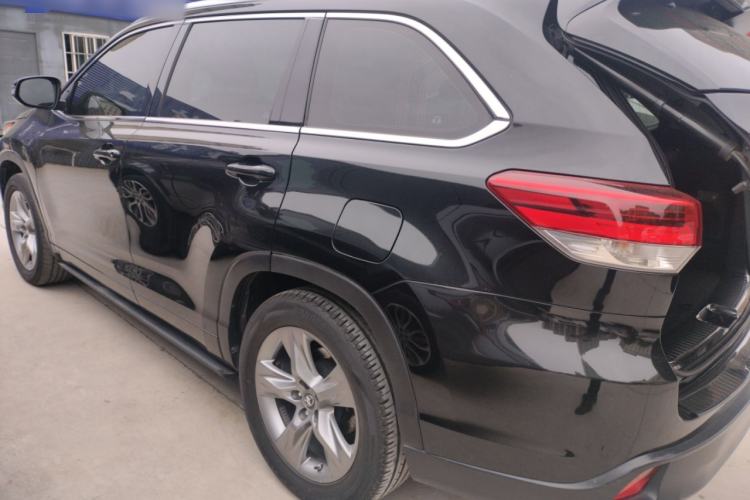 Used Toyota Highlander 2018 2.0T Four-Wheel Drive Prestige Version 7 Seats China VI Standard