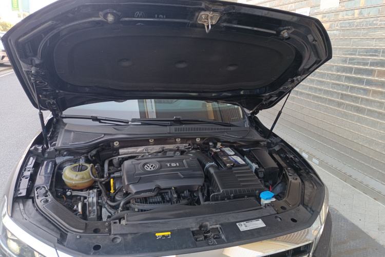 Used Volkswagen Passat 2019 380TSI Luxury Edition China VI Standard
