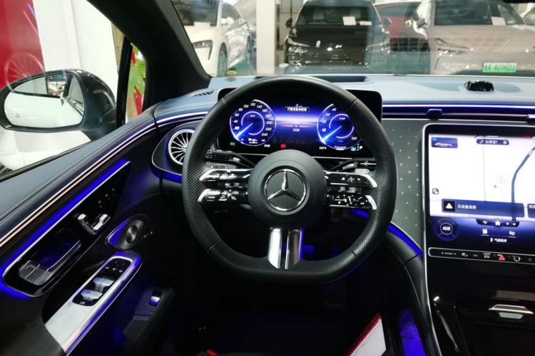 Used Mercedes-Benz EQE 2022 350 Luxury Edition
