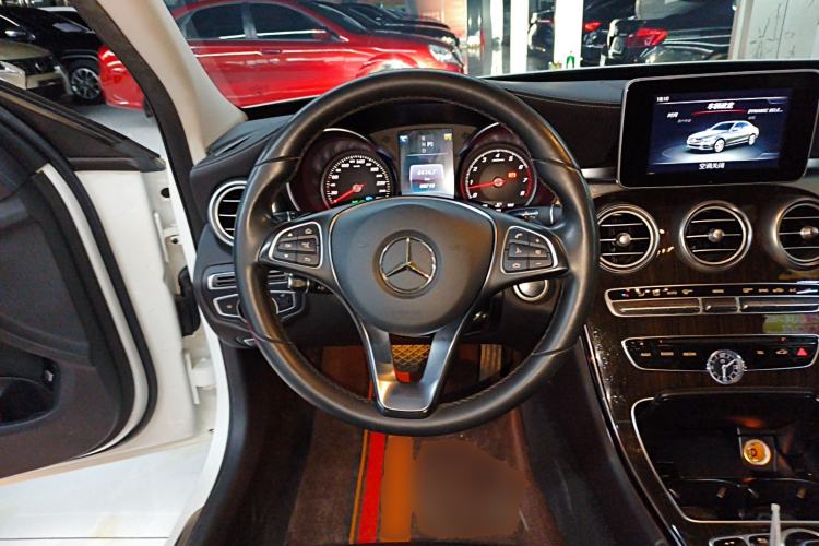 Used Mercedes-Benz C-Class 2017 C 200 L
