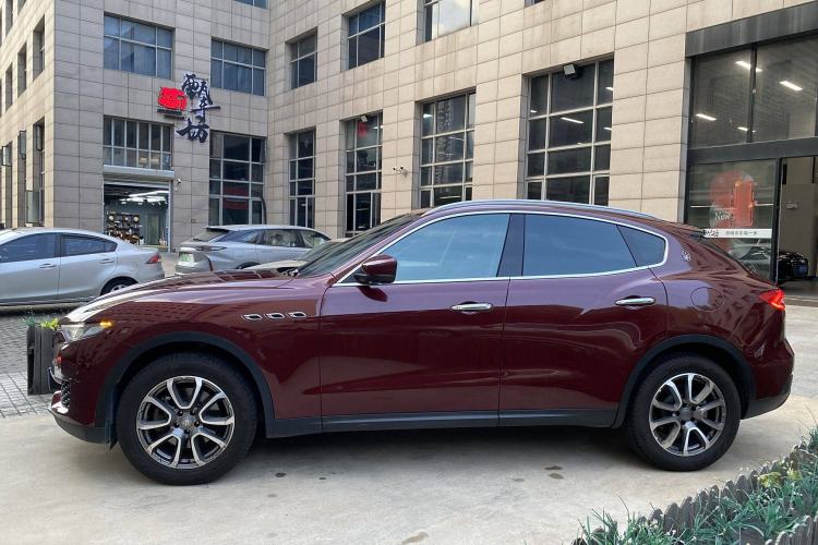 Used Maserati Levante 2016 3.0T Standard Edition
