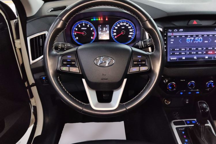 Used Hyundai ix25 2017 1.6L Automatic Smart Version
