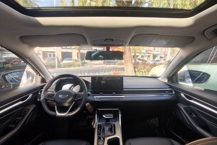 Used Geely Auto Emgrand 2023 4th Generation Champion Edition 1.5L CVT Prestige Model
