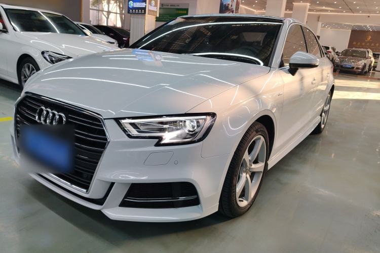 Used Audi A3 2017 Limousine 35 TFSI Fashion Model