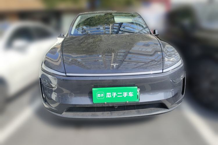 Used Tesla Model Y 2025 Rear-Wheel-Drive Version