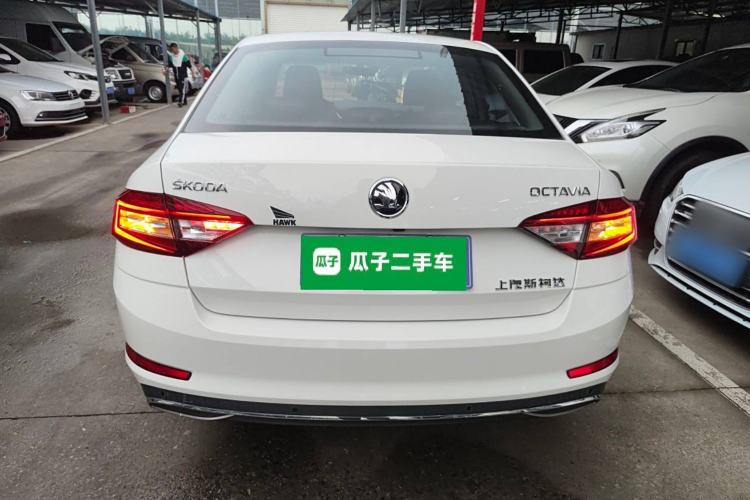 Used Skoda Octavia 2018 1.6L Automatic Luxury Edition
