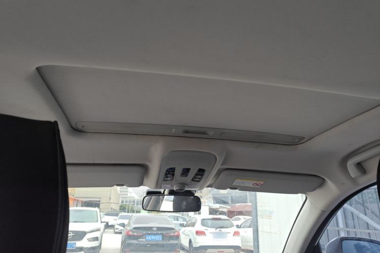 Used Haval H2 2016 Red-Label 1.5T Manual Two-Wheel Drive Luxury Model