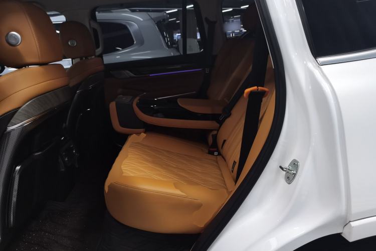 Used Tank 500 New Energy 2023 Hi4-T
