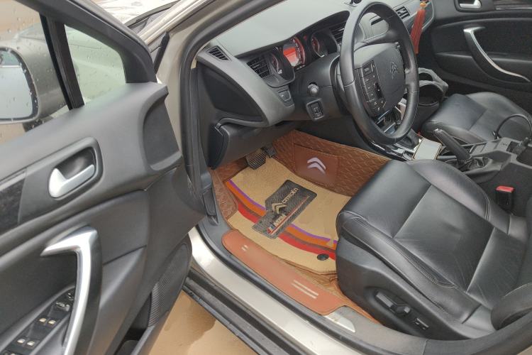 Used Citroen C5 2014 2.0L Automatic Luxury Edition
