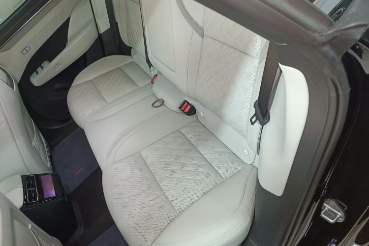 Used Zeekr 001 2024 ME Edition 100 kWh All-Wheel Drive