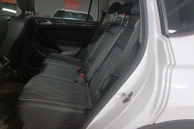 Used Volkswagen Tiguan L 2024 330TSI Automatic Two-Wheel Drive R-Line Enhanced Edition