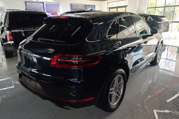 Used Porsche Macan 2017 Macan 2.0T
