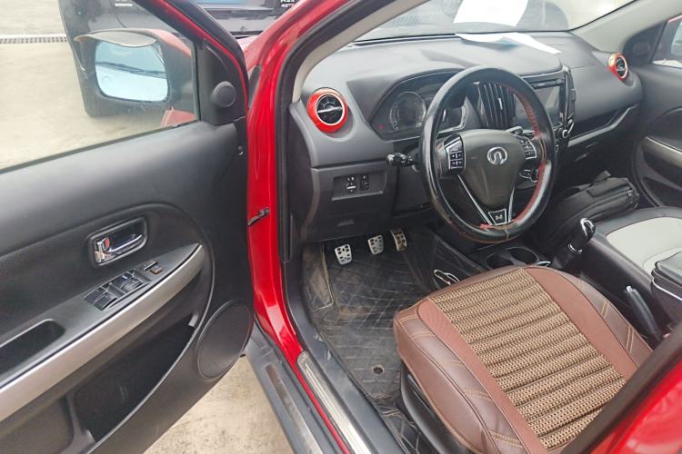 Used Great Wall M4 2014 1.5L manual Comfort trim level
