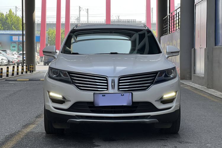 Used Lincoln MKC 2017 2.0T Two-Wheel Drive Deluxe Edition
