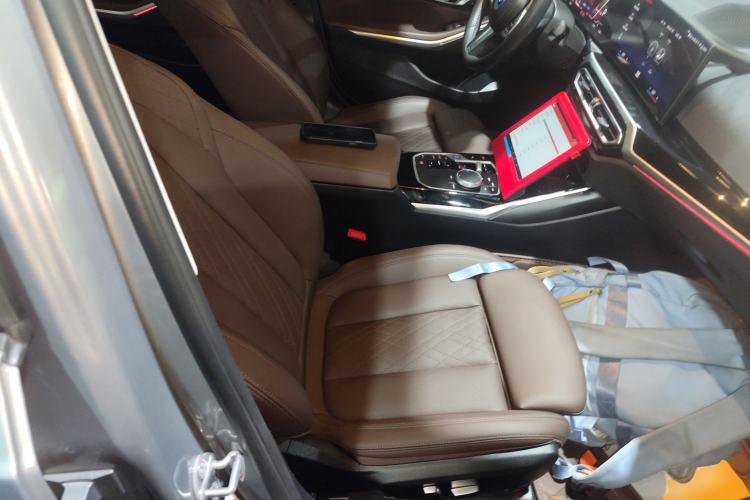 Used BMW i3 2022 eDrive 35 L
