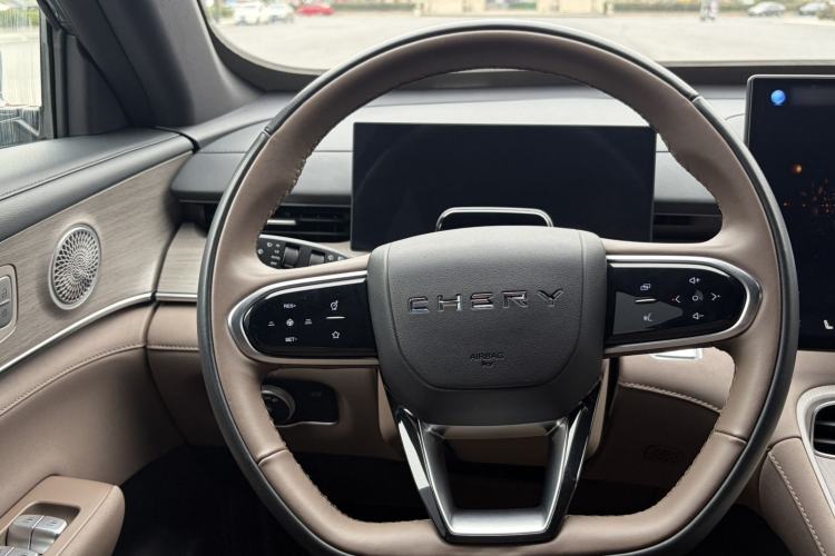 Used Chery Tiggo 8 PLUS 2025 290TGDI DCT Prestige 5-Seater