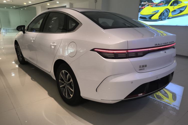 Used BYD Destroyer 05 2024 HONOR Edition DM-i 55KM Luxury Model
