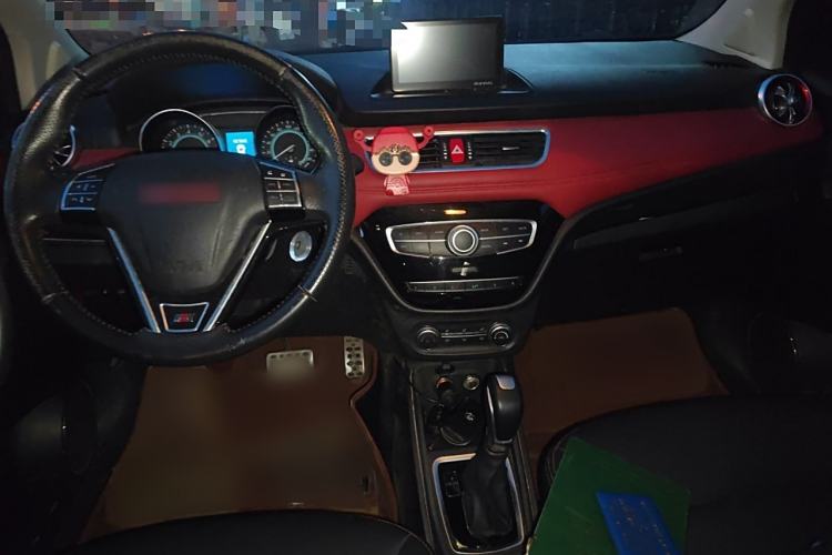 Used Haval H1 2015 1.5L AMT Luxury Model
