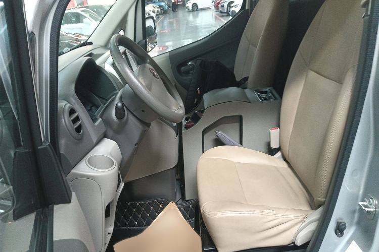 Used Nissan NV200 2018 1.6L CVT Luxury Model
