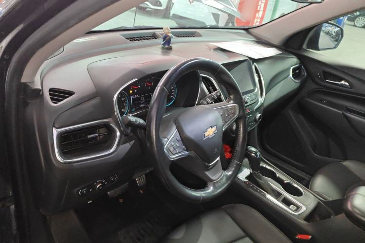 Used Chevrolet Equinox 2017 535T Automatic YuJie Edition