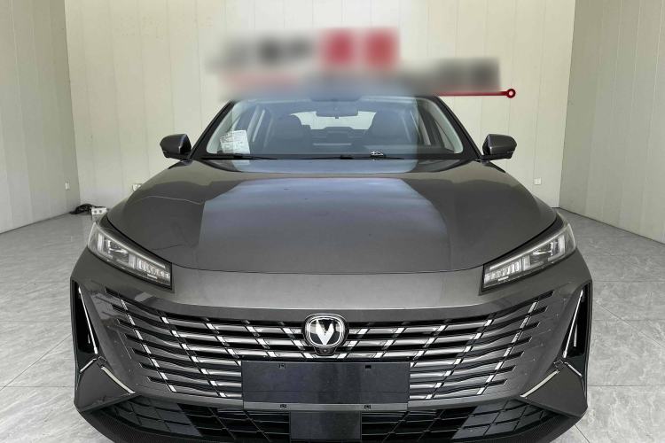 Used Changan Eado 2025 Blue Whale 1.5T 500Bar Prestige Model
