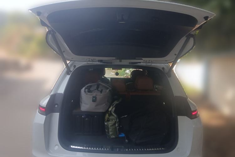 Used Li Auto L7 2023 Pro Model
