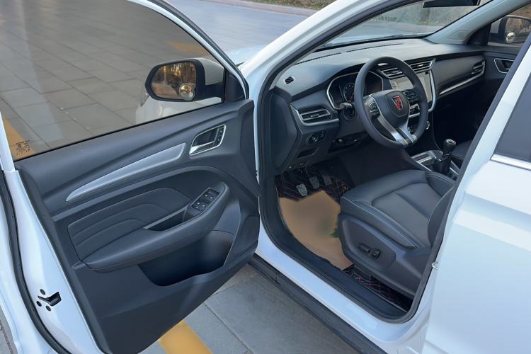 Used Roewe RX3 2018 1.6L Manual Flagship Edition
