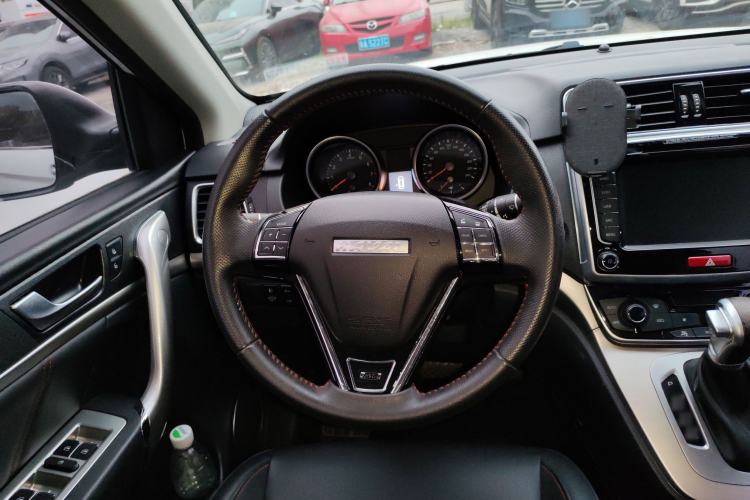 Used Haval M6 2019 1.5T DCT Two-Wheel Drive Elite Version China V Standard