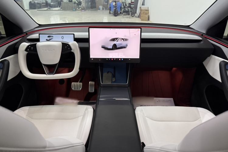 Used Tesla Model Y 2025 Long-Range All-Wheel-Drive Version