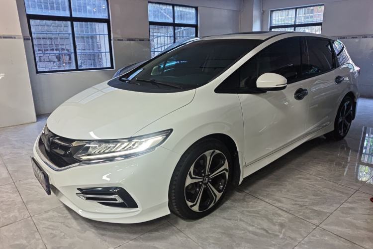 Used Honda Jade 2017 210 TURBO CVT Luxury Edition 5 Seats

