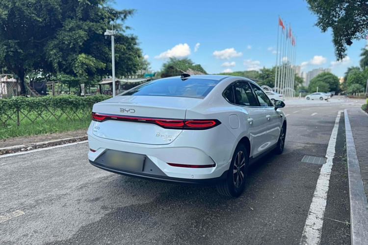 Used BYD Qin PLUS 2025 DM-i Smart Drive 55KM Beyond Model
