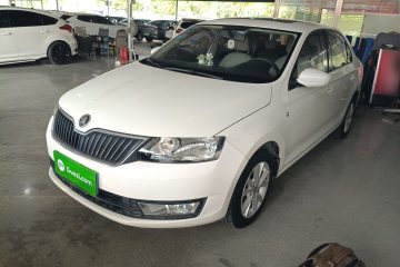 Used Skoda Rapid 2015 1.6L Automatic Smart Selection Model